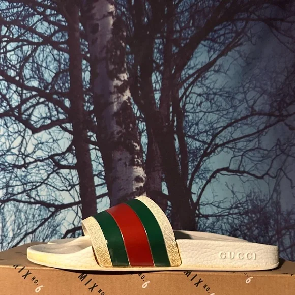 Gucci Pursuit 72 White Red Green Pool Slides Size 8 Mens Used. - Picture 4 of 4